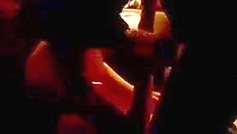 SEXY WHITE MILF LOVES BBC