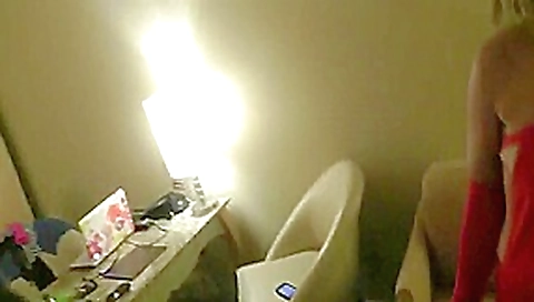 Husband films wife with black friend