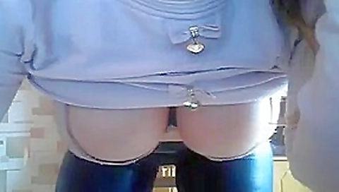Big tits milf on cam live cam girls
