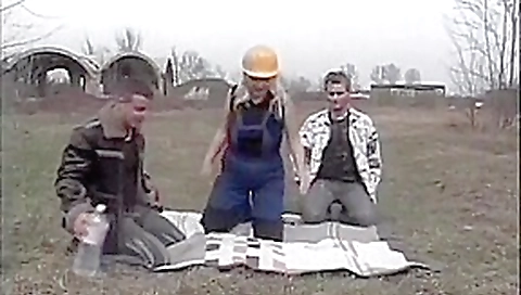 bisexual-workers-have-a-lunchtime-fuck-LOW