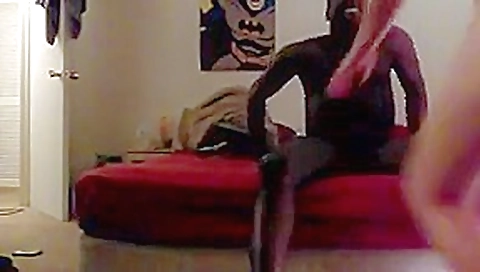 My boss fuck my wife i m not home i m at work