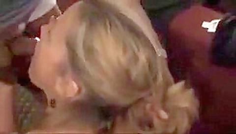 Blond girlfriend gives up the booty!